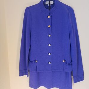 St. John 2 Piece Suit